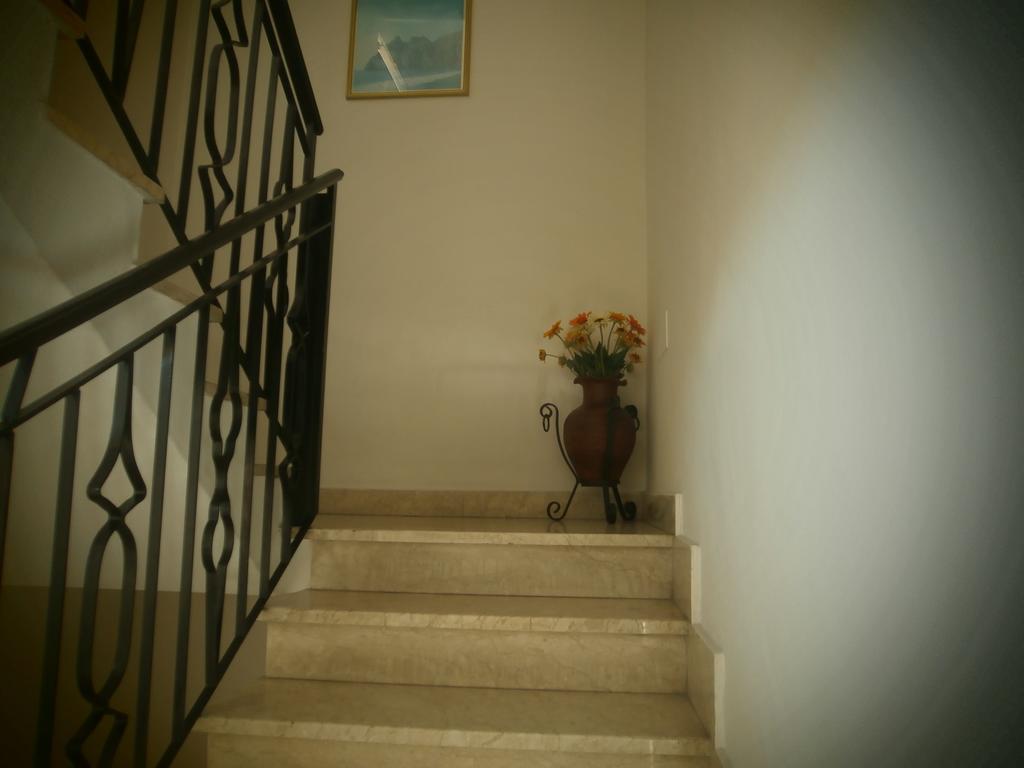 Hotel Pensione Cundari ตาออร์มินา ภายนอก รูปภาพ